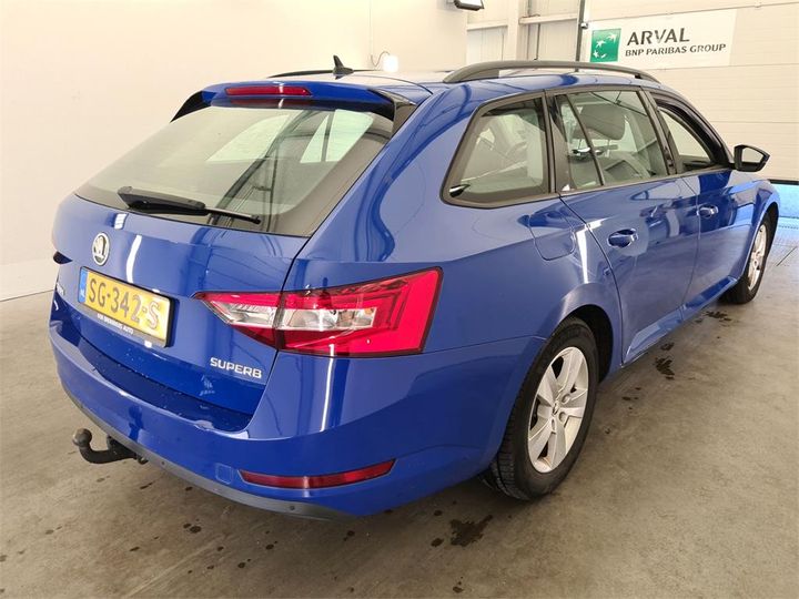 Photo 2 VIN: TMBJG9NP2J7578703 - SKODA SUPERB 