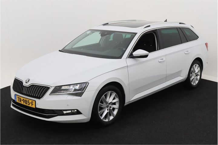 Photo 1 VIN: TMBJG9NP2J7597834 - SKODA SUPERB 