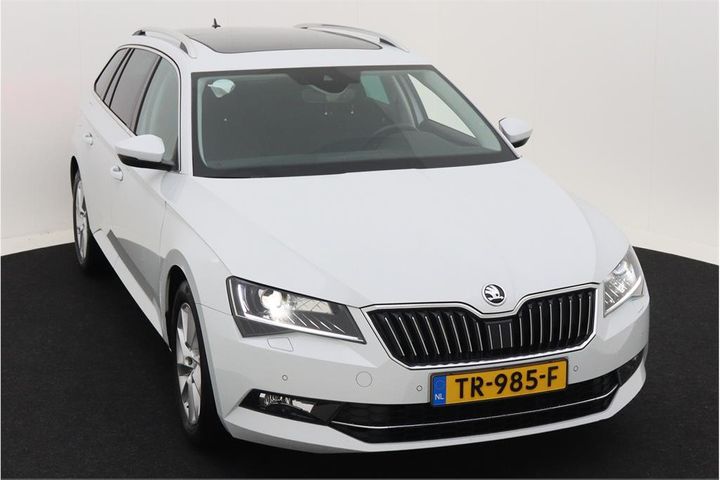 Photo 2 VIN: TMBJG9NP2J7597834 - SKODA SUPERB 