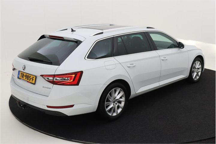 Photo 3 VIN: TMBJG9NP2J7597834 - SKODA SUPERB 