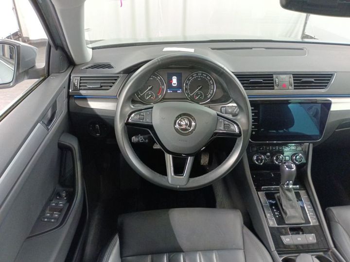 Photo 8 VIN: TMBJG9NP2K7060463 - SKODA SUPERB 