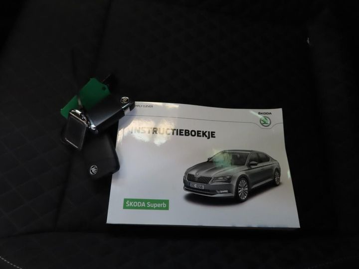 Photo 4 VIN: TMBJG9NP3G7088764 - SKODA SUPERB 