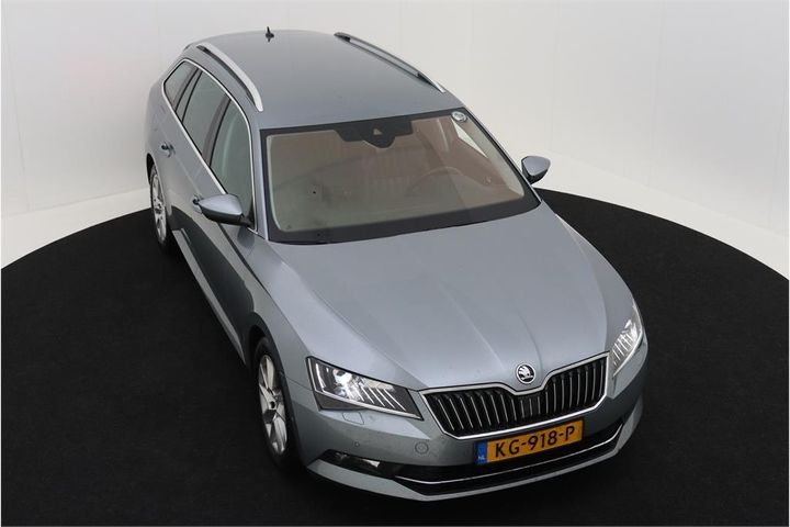 Photo 2 VIN: TMBJG9NP3H7023298 - SKODA SUPERB 