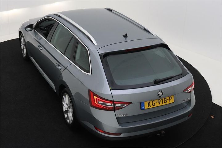 Photo 4 VIN: TMBJG9NP3H7023298 - SKODA SUPERB 