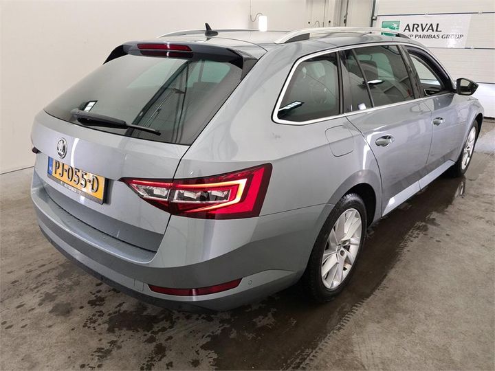 Photo 2 VIN: TMBJG9NP3H7557160 - SKODA SUPERB 