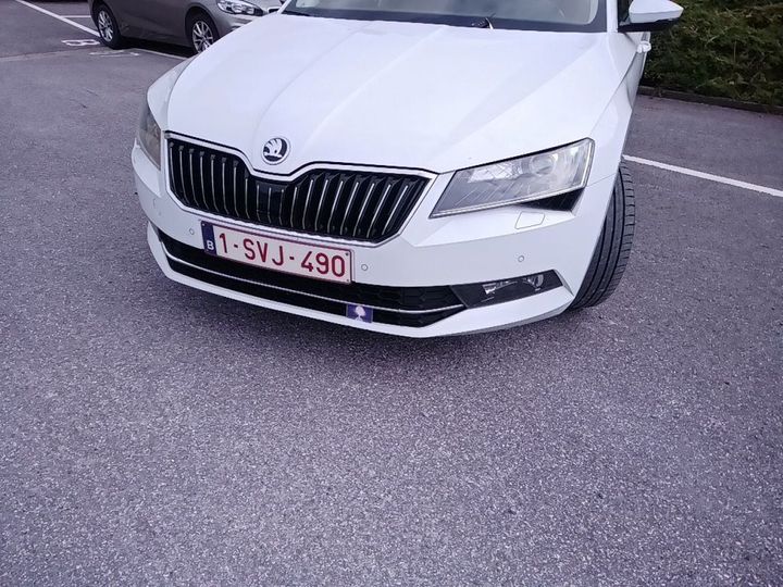 Photo 31 VIN: TMBJG9NP3H7560897 - SKODA SUPERB 