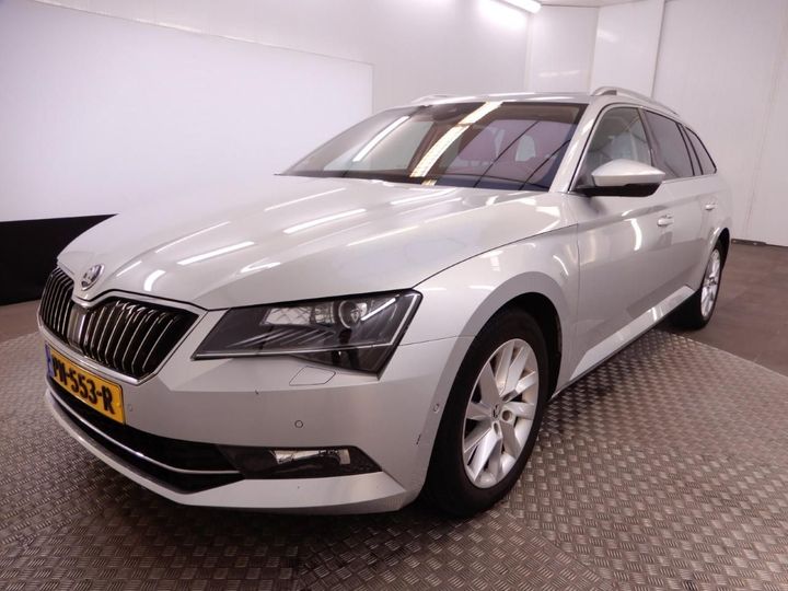 Photo 1 VIN: TMBJG9NP3J7505775 - SKODA SUPERB 