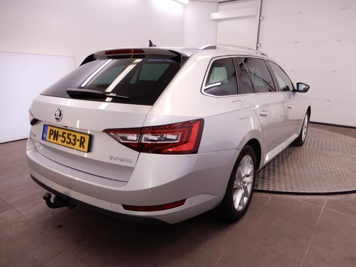 Photo 2 VIN: TMBJG9NP3J7505775 - SKODA SUPERB 