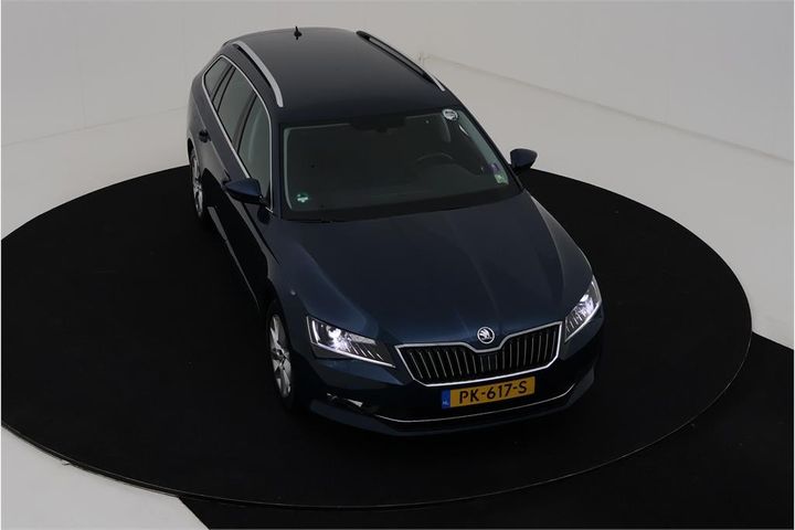 Photo 2 VIN: TMBJG9NP3J7510684 - SKODA SUPERB 