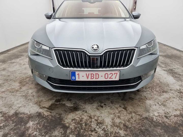 Photo 2 VIN: TMBJG9NP3J7590407 - SKODA SUPERB COMBI &#3915 