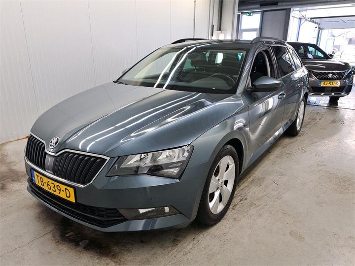 Photo 1 VIN: TMBJG9NP3J7604631 - SKODA SUPERB 