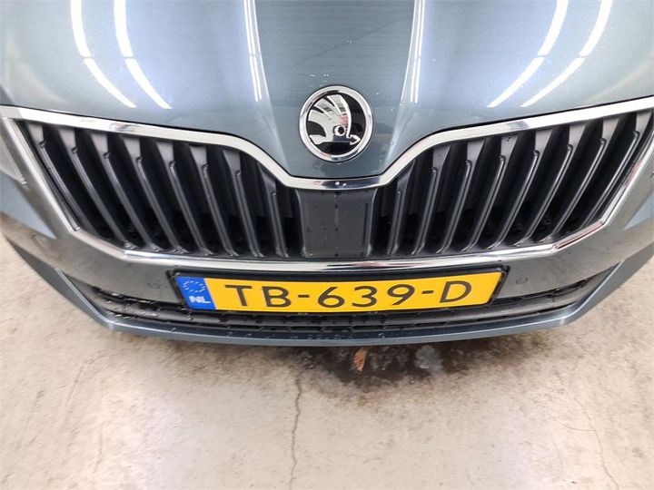 Photo 11 VIN: TMBJG9NP3J7604631 - SKODA SUPERB 