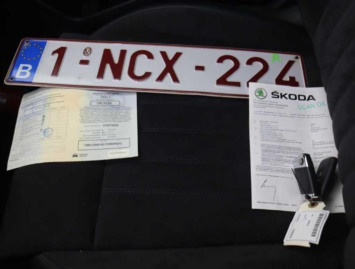 Photo 4 VIN: TMBJG9NP4G7050699 - SKODA SUPERB COMBI &#3915 