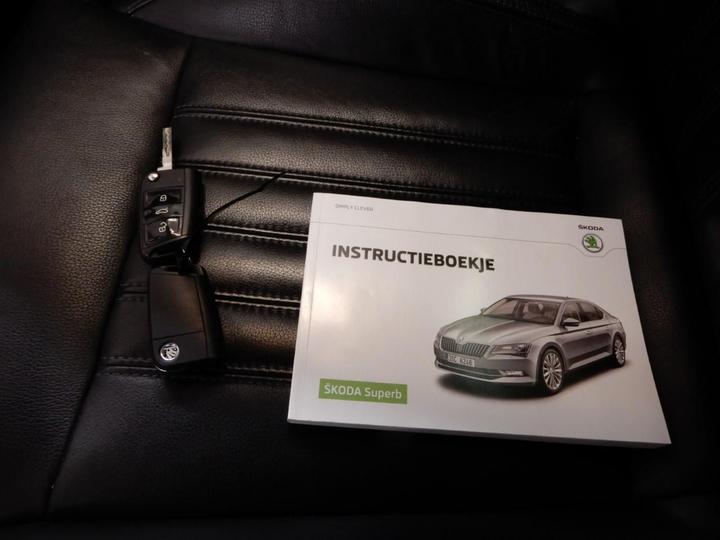 Photo 26 VIN: TMBJG9NP4H7040398 - SKODA SUPERB 