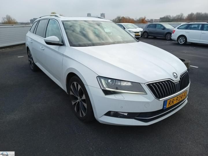 Photo 7 VIN: TMBJG9NP4J7505302 - SKODA SUPERB 