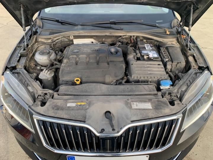 Photo 26 VIN: TMBJG9NP4J7537327 - SKODA SUPERB 