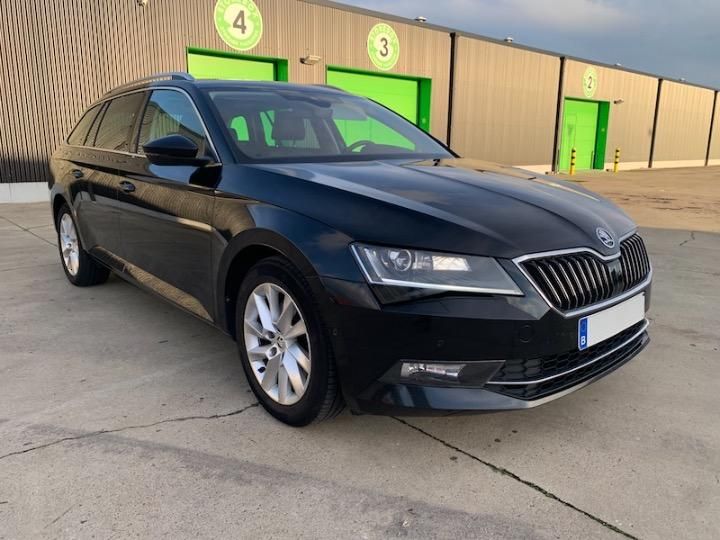 Photo 4 VIN: TMBJG9NP4J7537327 - SKODA SUPERB 