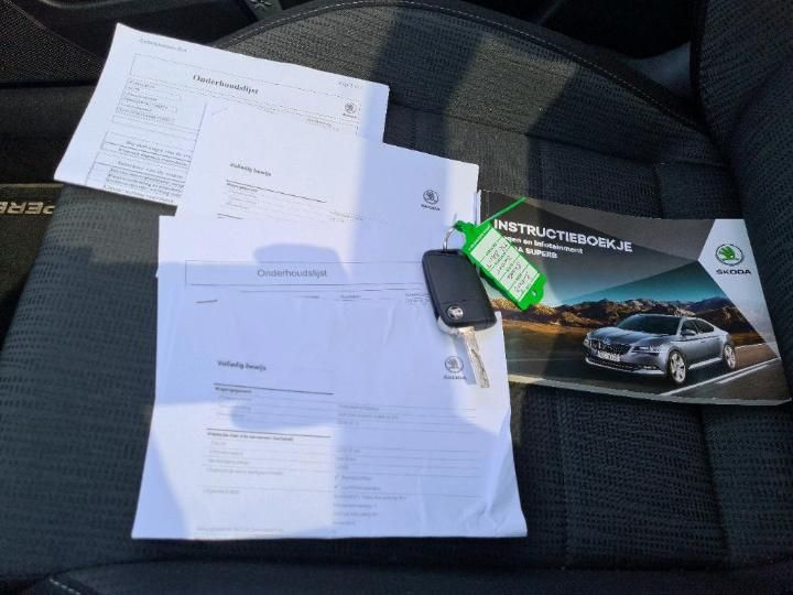 Photo 4 VIN: TMBJG9NP4J7592814 - SKODA SUPERB 