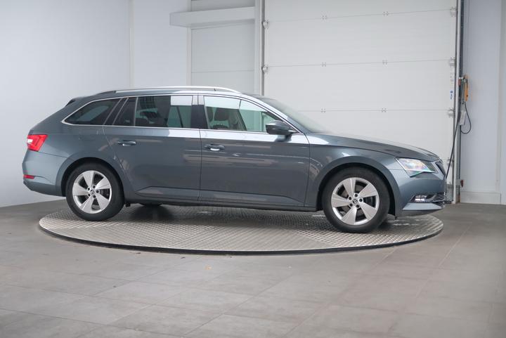 Photo 5 VIN: TMBJG9NP5H7008091 - SKODA SUPERB 