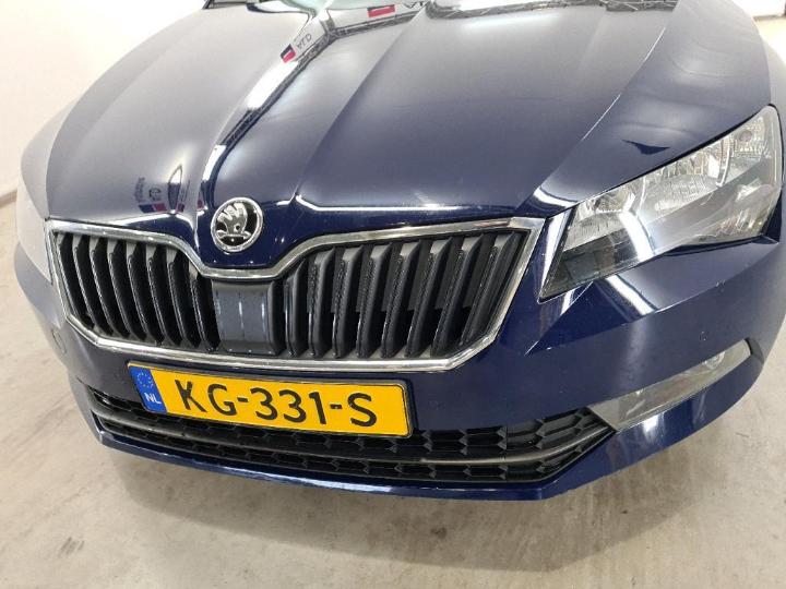 Photo 6 VIN: TMBJG9NP5H7013307 - SKODA SUPERB 