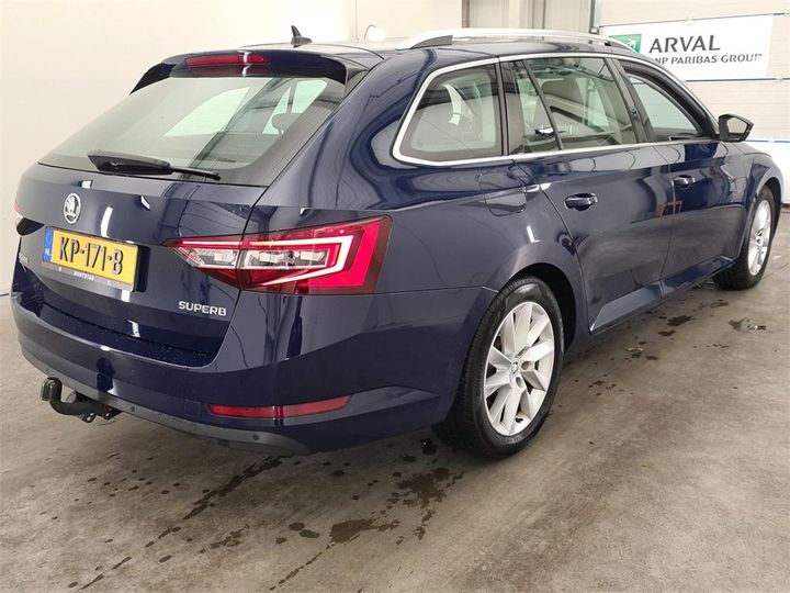 Photo 2 VIN: TMBJG9NP5H7032455 - SKODA SUPERB 