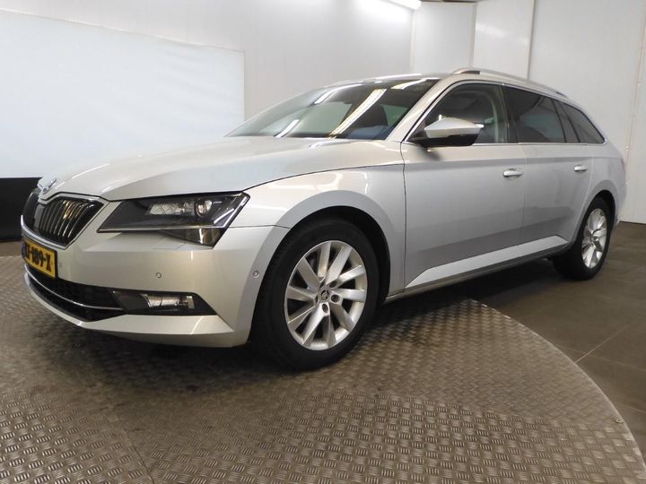 Photo 1 VIN: TMBJG9NP5H7038773 - SKODA SUPERB 