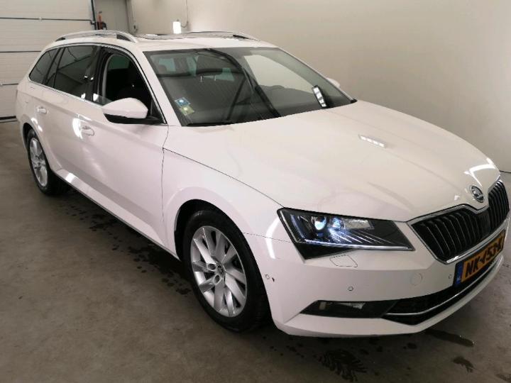 Photo 13 VIN: TMBJG9NP5H7526671 - SKODA SUPERB 