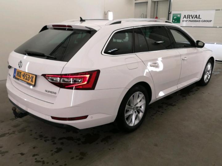 Photo 2 VIN: TMBJG9NP5H7526671 - SKODA SUPERB 