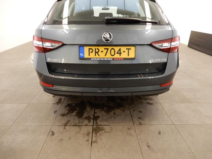 Photo 20 VIN: TMBJG9NP5J7518138 - SKODA SUPERB 