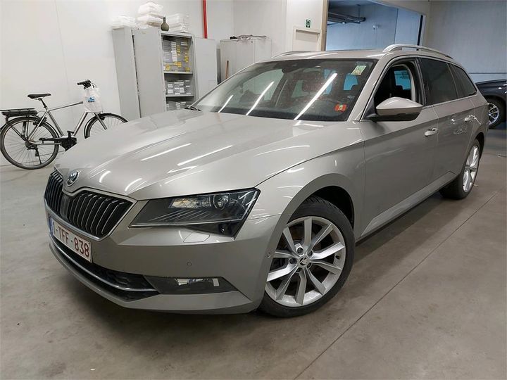 Photo 1 VIN: TMBJG9NP5J7529947 - SKODA SUPERB 