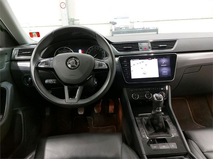 Photo 12 VIN: TMBJG9NP5J7529947 - SKODA SUPERB 