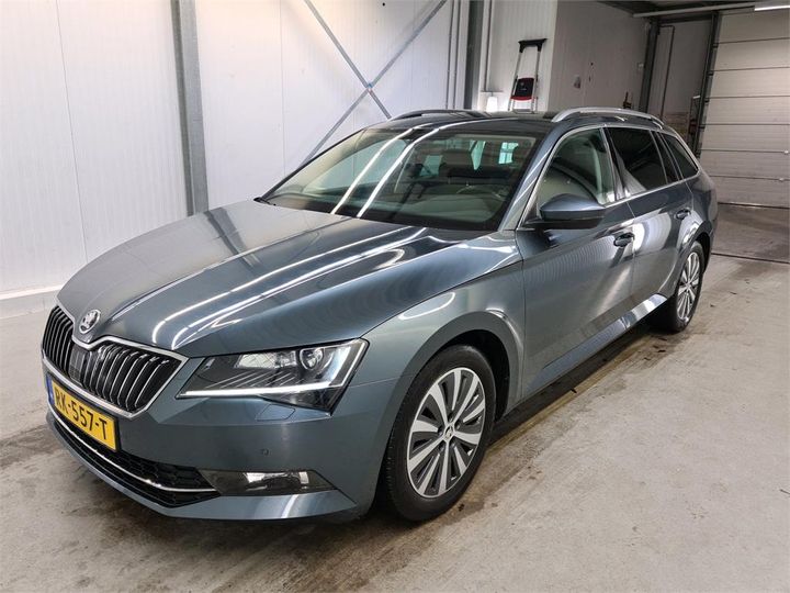 Photo 1 VIN: TMBJG9NP5J7550488 - SKODA SUPERB 