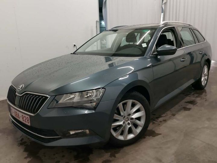 Photo 1 VIN: TMBJG9NP5J7577500 - SKODA SUPERB 