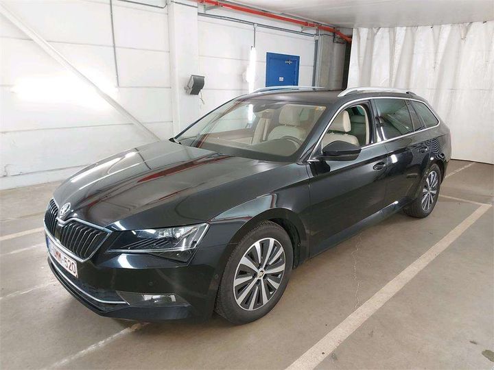 Photo 1 VIN: TMBJG9NP5J7601357 - SKODA SUPERB 