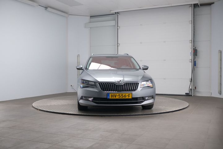 Photo 6 VIN: TMBJG9NP6G7028963 - SKODA SUPERB 