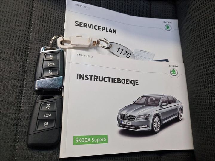 Photo 9 VIN: TMBJG9NP6G7074311 - SKODA SUPERB 