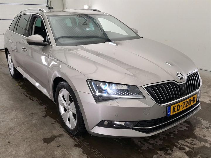 Photo 16 VIN: TMBJG9NP6H7017219 - SKODA SUPERB 