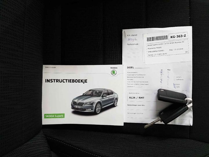 Photo 18 VIN: TMBJG9NP6H7024901 - SKODA SUPERB 