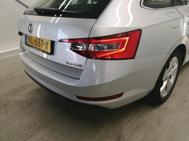 Photo 22 VIN: TMBJG9NP6H7533077 - SKODA SUPERB 