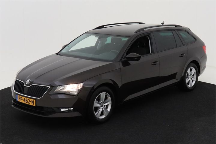 Photo 1 VIN: TMBJG9NP6J7510467 - SKODA SUPERB 