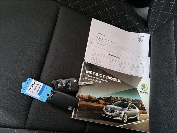 Photo 14 VIN: TMBJG9NP6J7510467 - SKODA SUPERB COMBI 