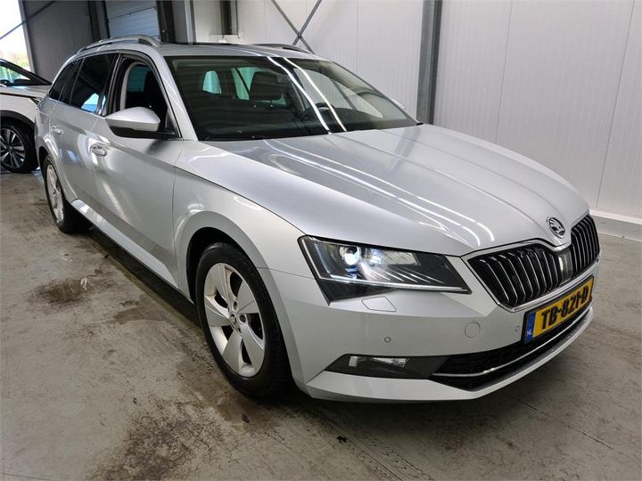 Photo 1 VIN: TMBJG9NP6J7586321 - SKODA SUPERB 