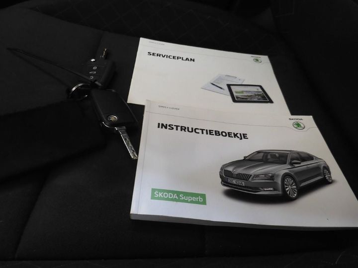 Photo 10 VIN: TMBJG9NP7G7037073 - SKODA SUPERB COMBI 