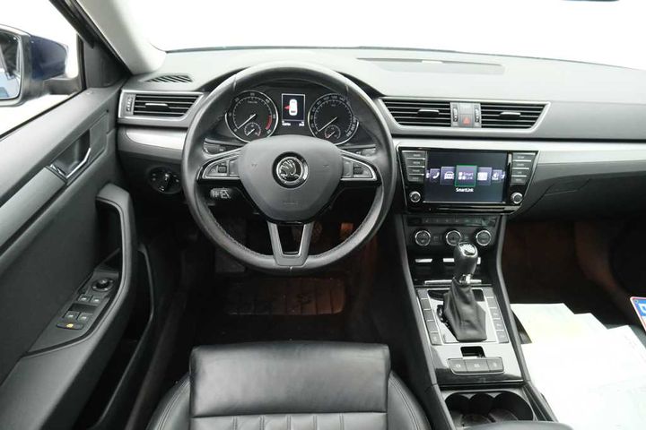 Photo 9 VIN: TMBJG9NP7H7038080 - SKODA SUPERB 