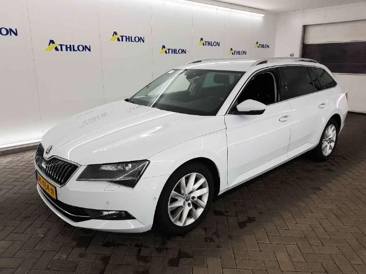 Photo 0 VIN: TMBJG9NP7H7047555 - SKODA SUPERB COMBI 