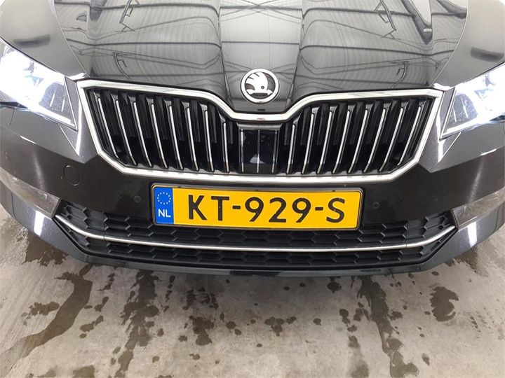 Photo 5 VIN: TMBJG9NP7H7510732 - SKODA SUPERB 