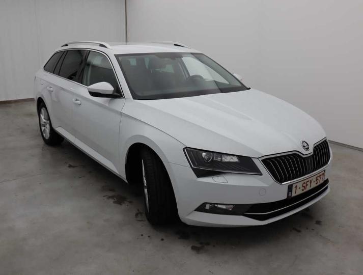 Photo 8 VIN: TMBJG9NP7H7546355 - SKODA SUPERB 