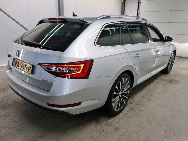 Photo 4 VIN: TMBJG9NP7J7509070 - SKODA SUPERB 