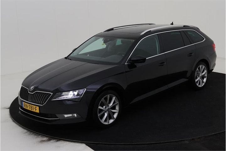 Photo 1 VIN: TMBJG9NP7J7526158 - SKODA SUPERB 