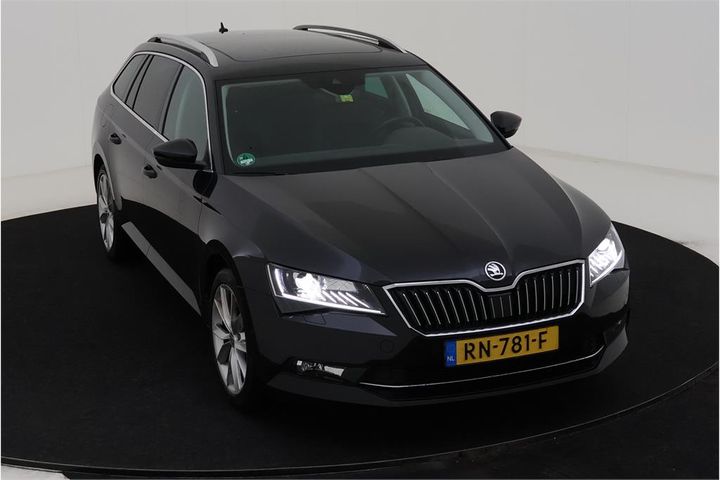 Photo 2 VIN: TMBJG9NP7J7526158 - SKODA SUPERB 